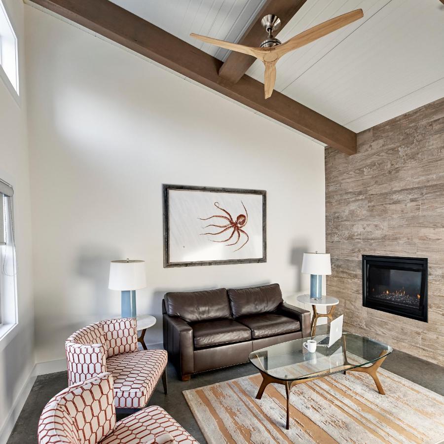 The Hampton Maid Hotell Hampton Bays Exteriör bild